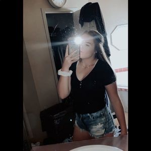 Meet your Posher, Taryn